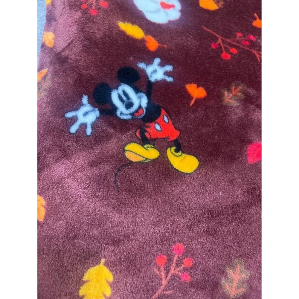 The Big One Disney Mickey Minnie Mouse Fall Autumn Plush Throw Blanket Burgundy